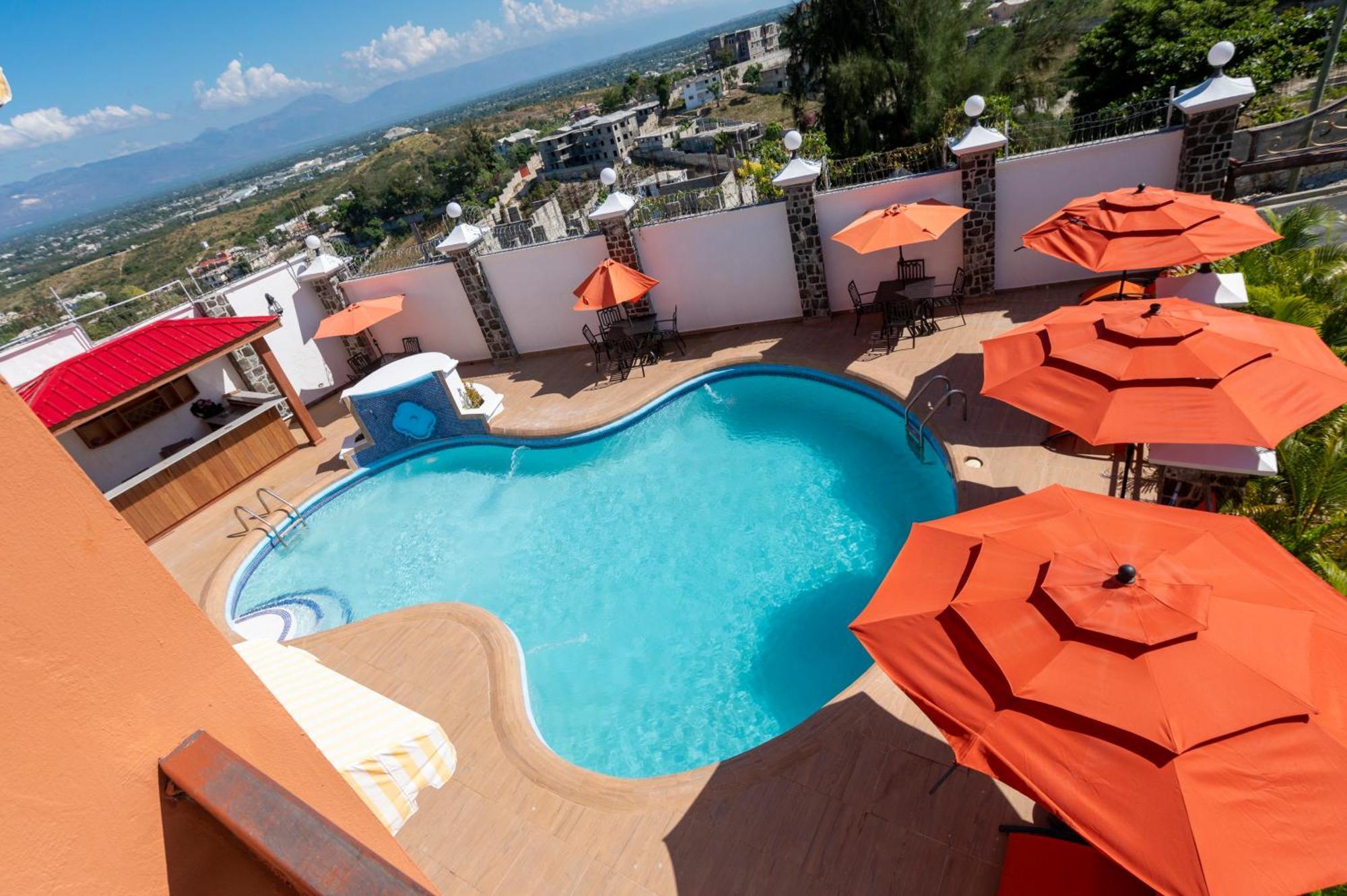 Vivy Hill'S Hotel Port-au-Prince Kültér fotó